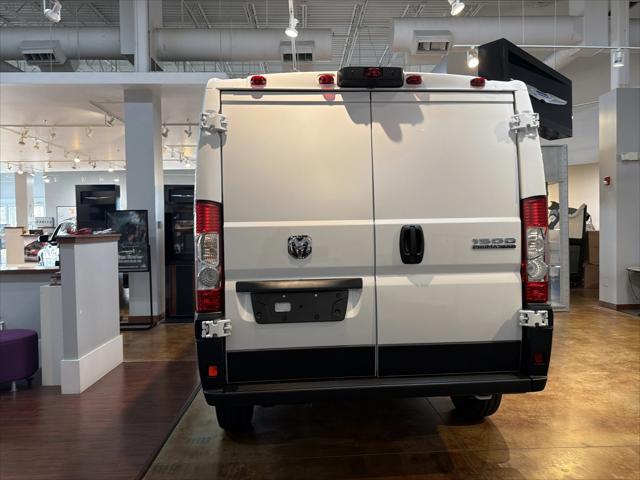 2026 Ram ProMaster Cargo Van Tradesman Low Roof 136" WB w/Pass Seat