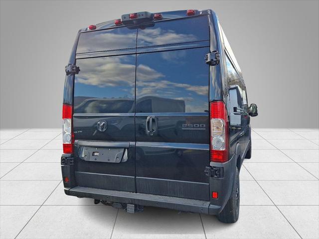 2026 Ram ProMaster Cargo Van SLT+ High Roof 159" WB