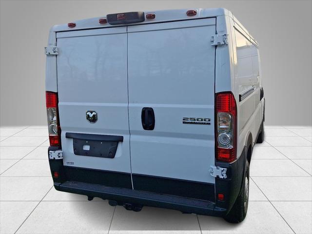 2026 Ram ProMaster Cargo Van Tradesman Low Roof 136" WB w/Pass Seat