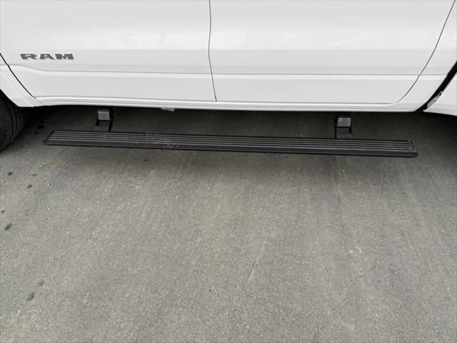 2026 Ram 1500 Laramie Crew Cab 4x4 5'7" Box
