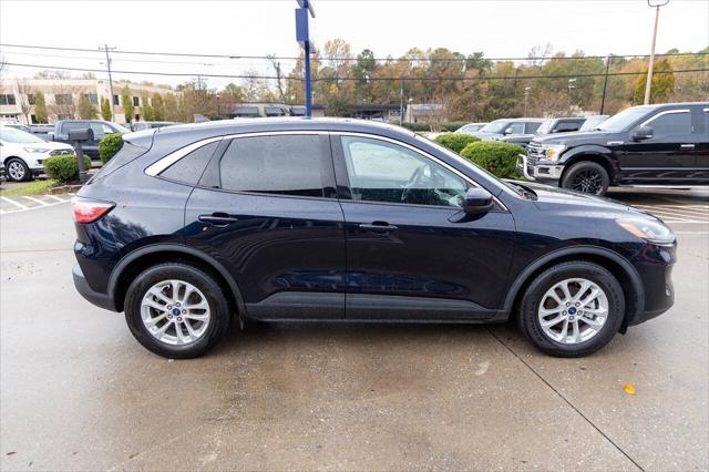 2021 Ford Escape SE Hybrid