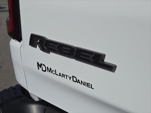 2026 Ram 1500 Rebel Crew Cab 4x4 5'7" Box