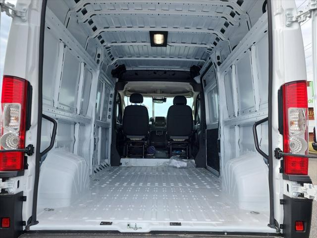 2026 Ram ProMaster Cargo Van Tradesman High Roof 159" WB w/Pass Seat