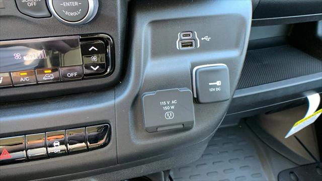 2026 Ram ProMaster Cargo Van Tradesman High Roof 136" WB w/Pass Seat