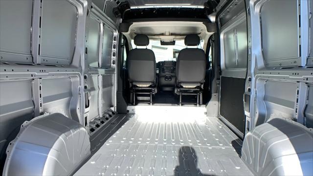 2026 Ram ProMaster Cargo Van Tradesman High Roof 136" WB w/Pass Seat