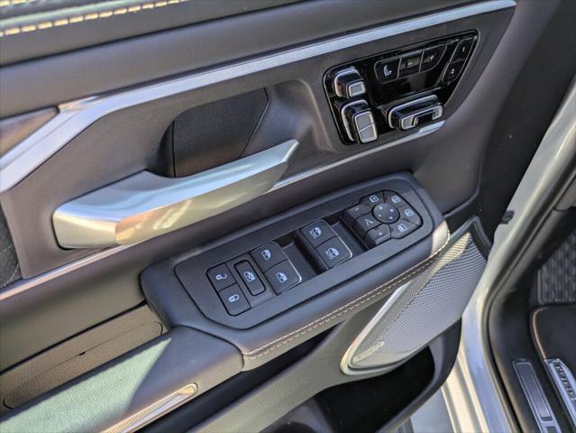 2026 Ram 1500 Tungsten Crew Cab 4x4 5'7" Box