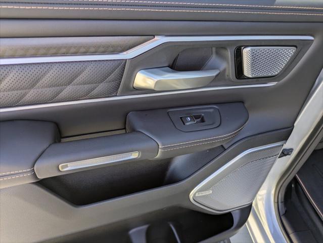 2026 Ram 1500 Tungsten Crew Cab 4x4 5'7" Box