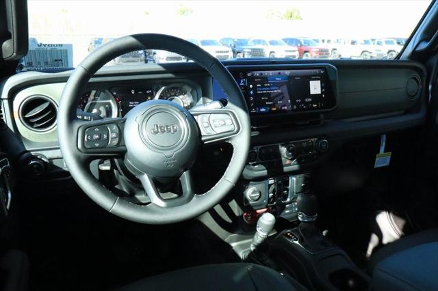 2025 Jeep Gladiator GLADIATOR MOJAVE 4X4