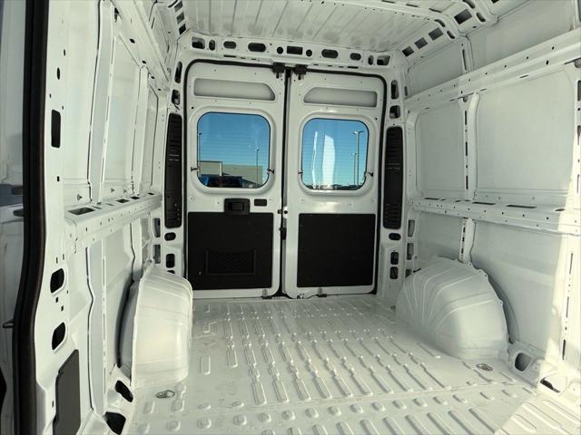2026 Ram ProMaster Cargo Van Tradesman High Roof 159" WB w/Pass Seat