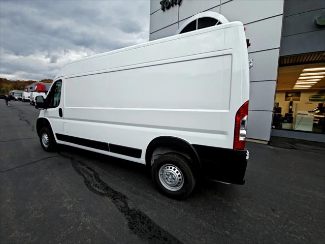 2026 Ram ProMaster 2500 Cargo Van Tradesman High Roof 159" WB w/Pass Seat