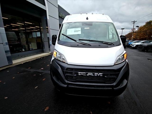 2026 Ram ProMaster Cargo Van Tradesman High Roof 136" WB w/Pass Seat
