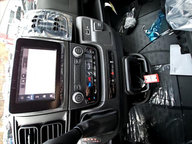 2026 Ram ProMaster Cargo Van Tradesman High Roof 136" WB w/Pass Seat