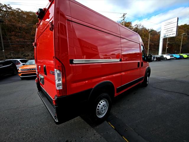2026 Ram ProMaster Cargo Van Tradesman High Roof 136" WB w/Pass Seat