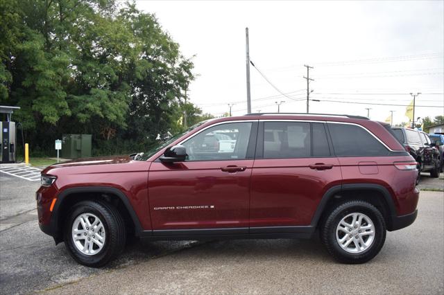 2022 Jeep Grand Cherokee Laredo 4x4