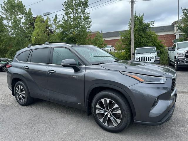 2021 Toyota Highlander Hybrid XLE