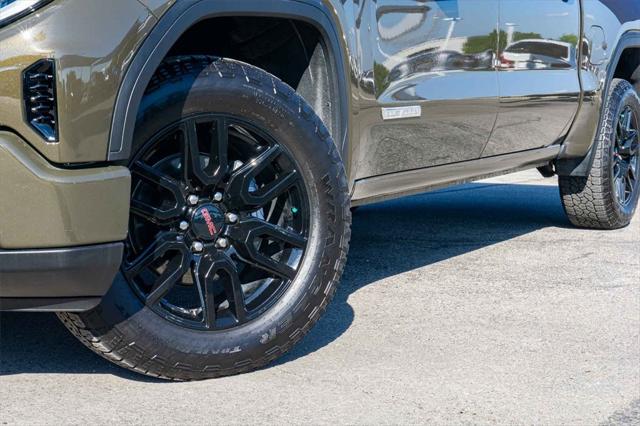 2023 GMC Sierra 1500 4WD Crew Cab Short Box Elevation with 3SB