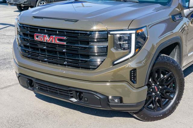 2023 GMC Sierra 1500 4WD Crew Cab Short Box Elevation with 3SB