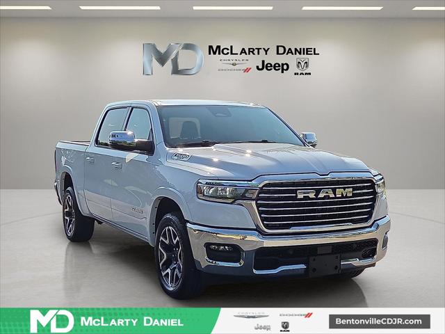 2025 RAM 1500 Laramie Crew Cab 4x4 57 Box