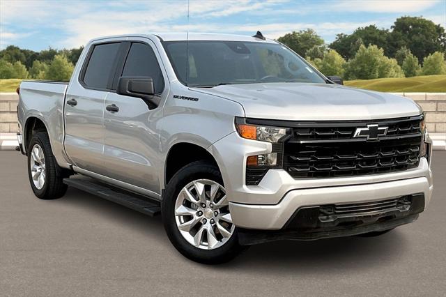2022 Chevrolet Silverado 1500 2WD Crew Cab Short Bed Custom