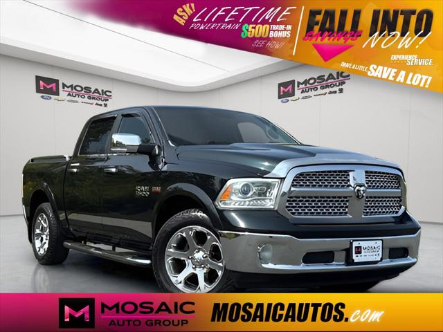 2017 RAM 1500 Laramie Crew Cab 4x4 57 Box 2017 RAM 1500 Laramie Crew Cab 4x4 57 Box