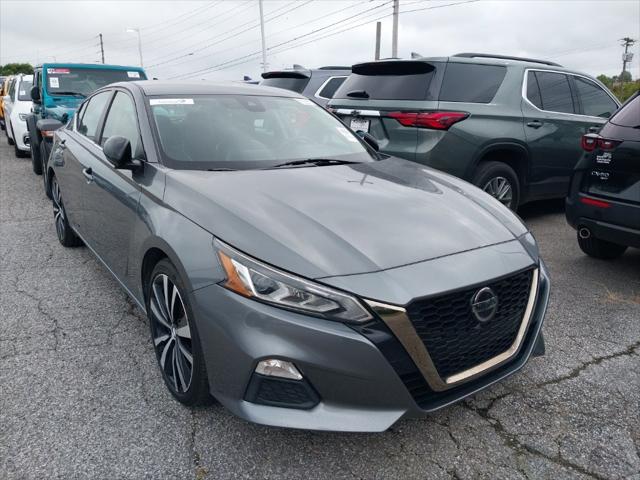 2022 Nissan Altima SR FWD