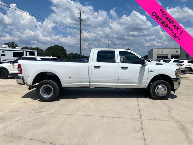 2024 RAM 3500 Tradesman Crew Cab 4x4 8 Box