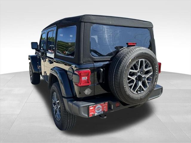 2024 Jeep Wrangler 4-Door Sahara 4x4
