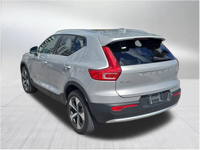 2023 Volvo XC40 B5 Plus Bright Theme 2023 Volvo XC40 B5 Plus Bright Theme