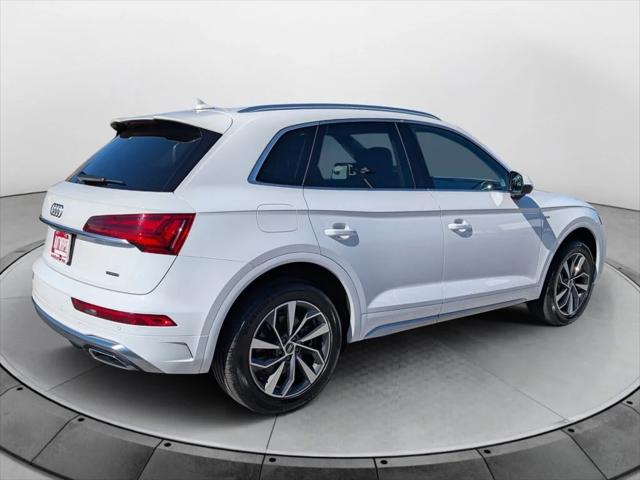 2024 Audi Q5 Premium Plus 45 TFSI S line quattro 2024 Audi Q5 Premium Plus 45 TFSI S line quattro