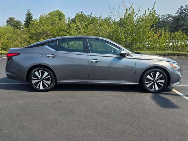 2022 Nissan Altima SV FWD