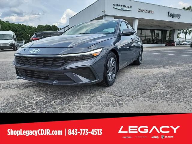 2024 Hyundai Elantra SEL 2024 Hyundai Elantra SEL