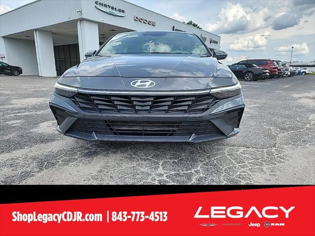 2024 Hyundai Elantra SEL 2024 Hyundai Elantra SEL