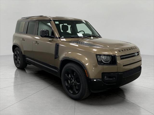 2025 Land Rover Defender 110 P400 X-Dynamic SE