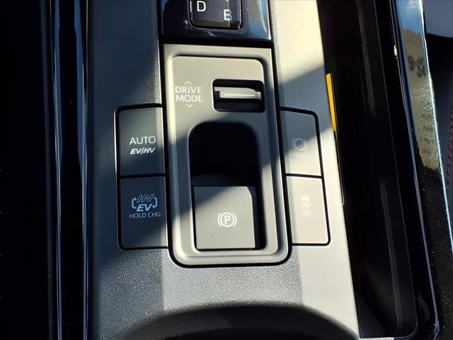 2025 Toyota Prius XSE Premium - Photo 17