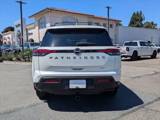 2022 Nissan Pathfinder SV 2WD