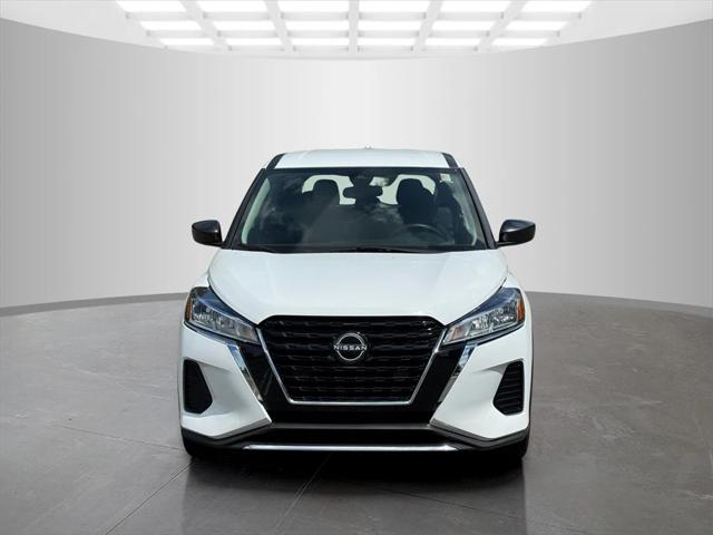 2023 Nissan Kicks S Xtronic CVT
