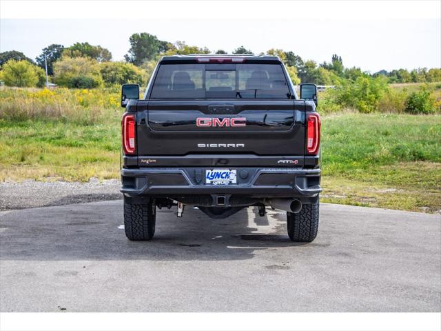 2023 GMC Sierra 2500HD 4WD Crew Cab Standard Bed AT4