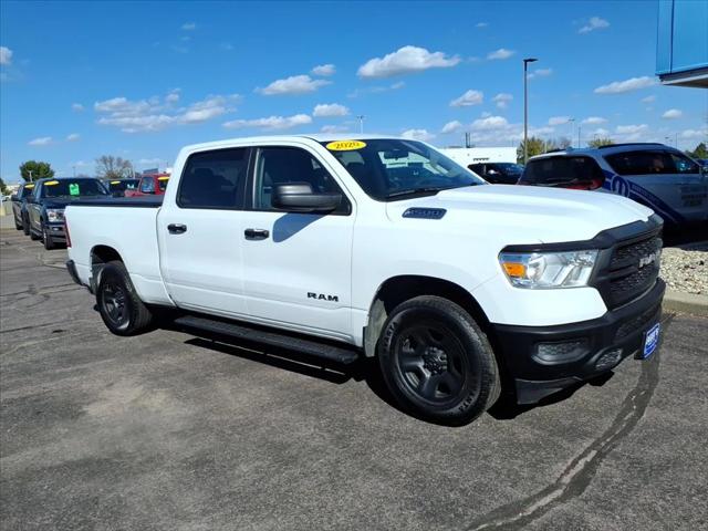 2020 RAM 1500 Tradesman Crew Cab 4x4 64 Box 2020 RAM 1500 Tradesman Crew Cab 4x4 64 Box