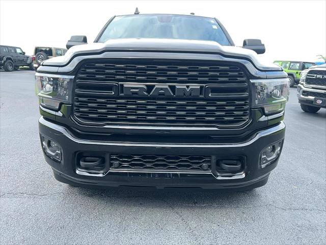 2022 RAM 2500 Big Horn Crew Cab 4x4 64 Box