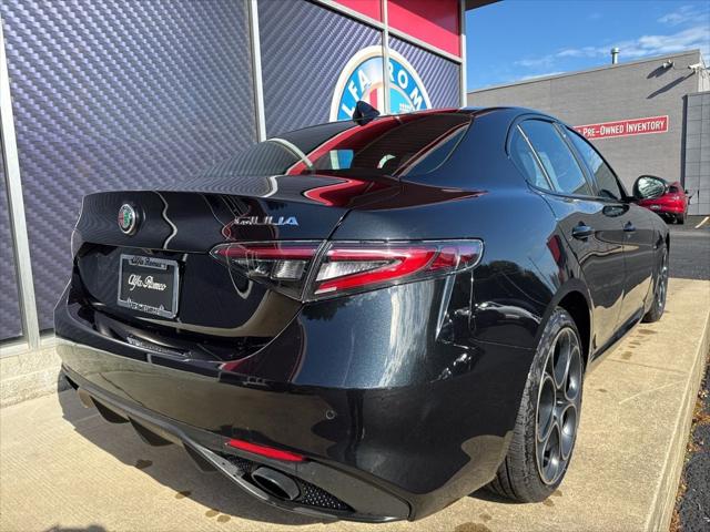 2025 Alfa Romeo Giulia GIULIA INTENSA AWD