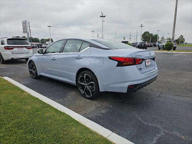 2023 Nissan Altima SR Intelligent AWD 2023 Nissan Altima SR Intelligent AWD