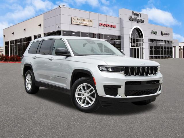 2023 Jeep Grand Cherokee L Laredo 4x4