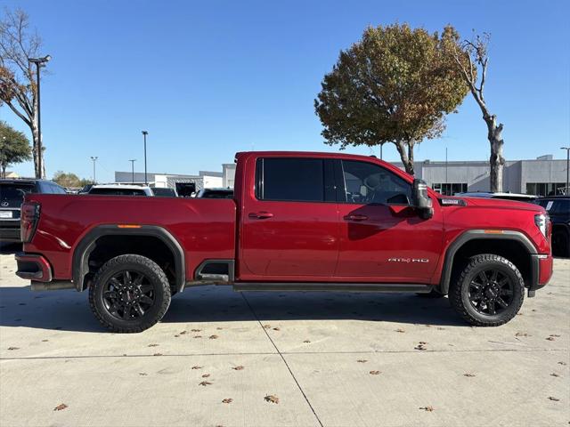 2024 GMC Sierra 2500HD 4WD Crew Cab Standard Bed AT4