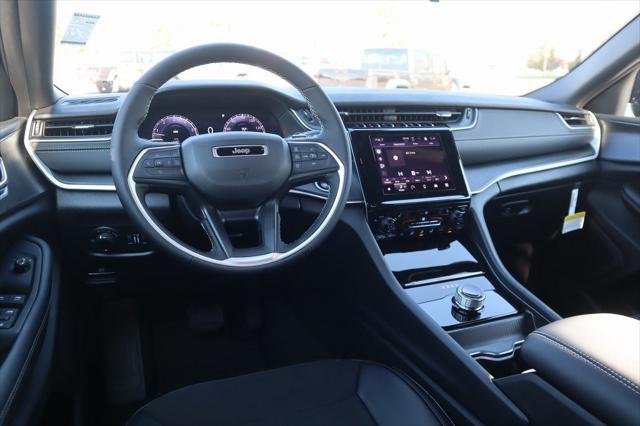 2025 Jeep Grand Cherokee GRAND CHEROKEE L ALTITUDE X 4X4