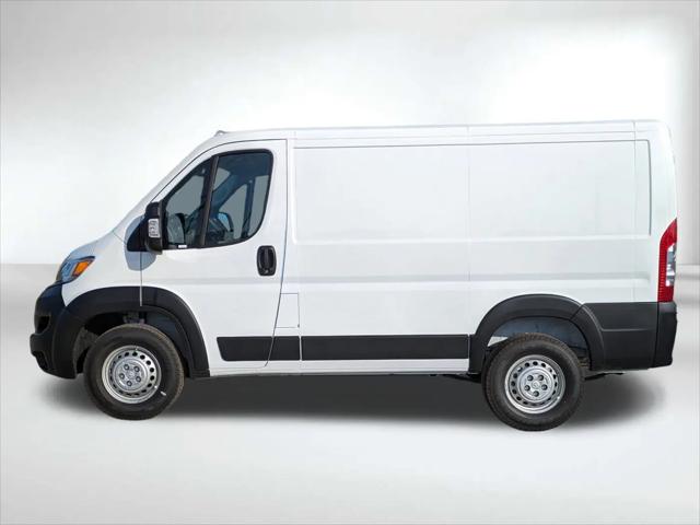2026 Ram ProMaster Cargo Van Tradesman Low Roof 118" WB w/Pass Seat