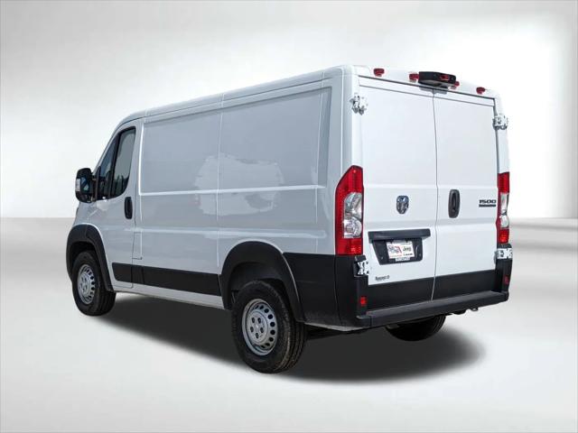 2026 Ram ProMaster Cargo Van Tradesman Low Roof 118" WB w/Pass Seat