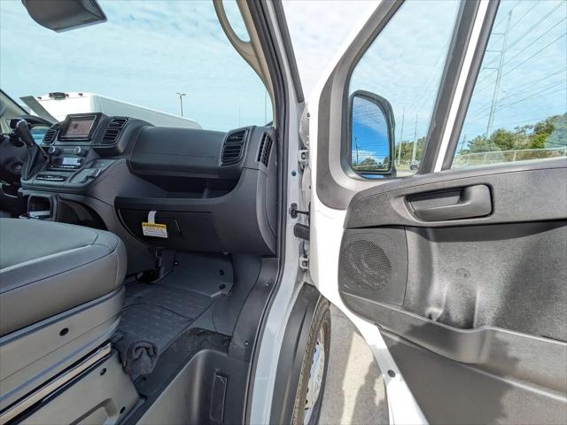 2026 Ram ProMaster Cargo Van Tradesman Low Roof 118" WB w/Pass Seat