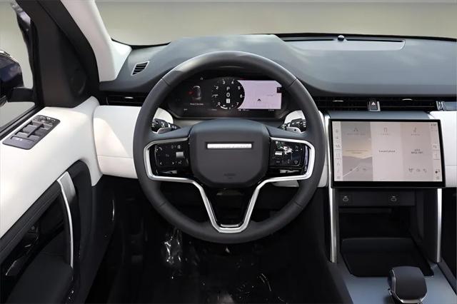 2025 Land Rover Discovery Sport S