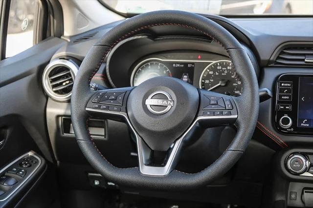 2025 Nissan Versa 1.6 SR