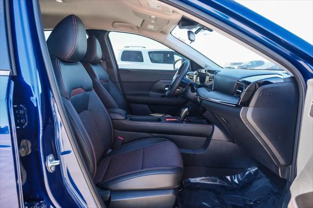 2025 Nissan Kicks SR FWD